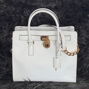 ❗️SOLD❗️Michael Kors